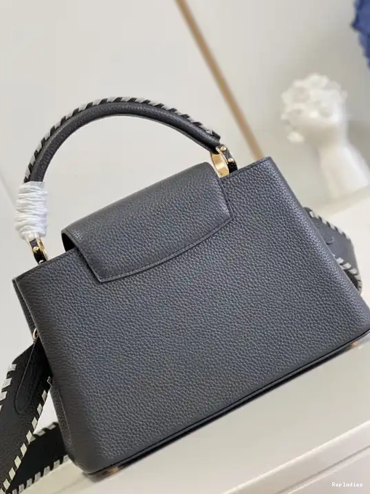 Fake Louis Bags LOUIS MM VUITTON CAPUCINES 0507